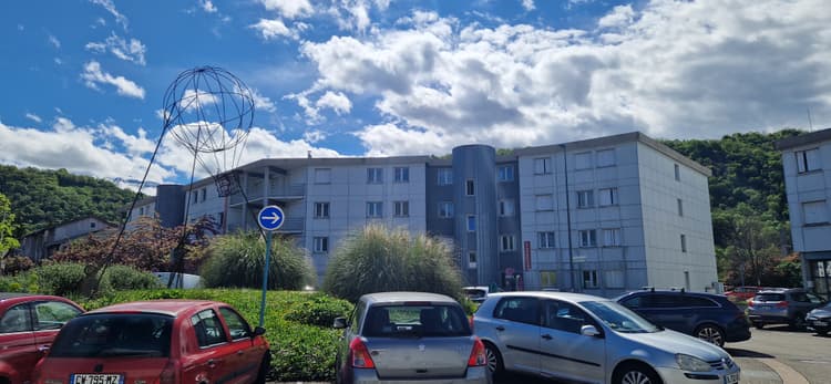 le Satellite