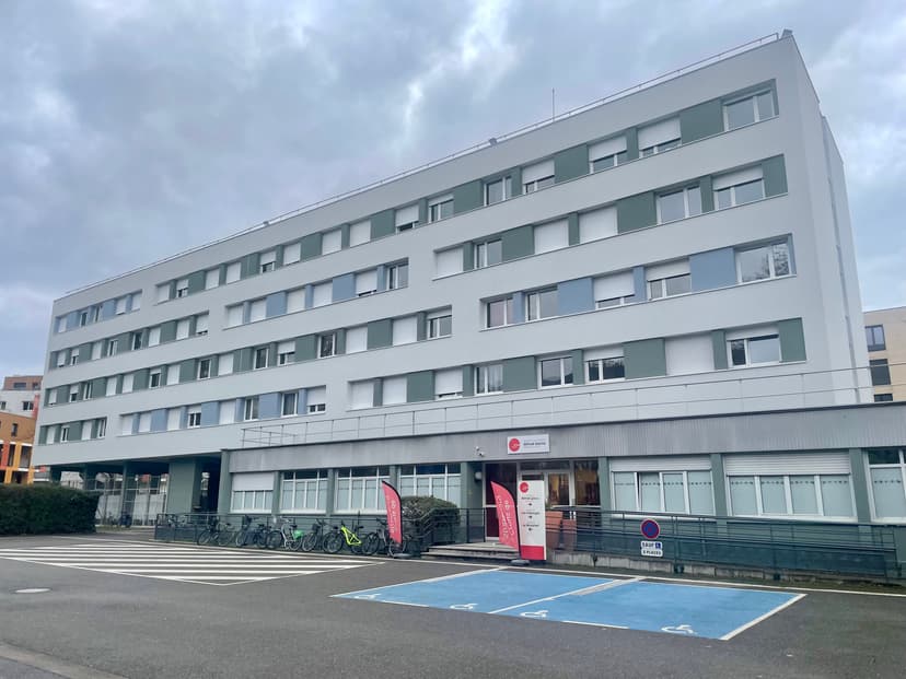 CITE UNIVERSITAIRE ALFRED WEISS 1